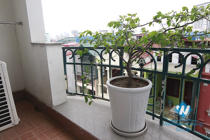 Nice 02 bedrooms for rent in Dong da District 