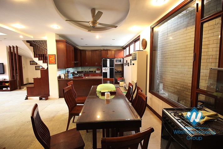6 bedroom house for rent in Tay Ho, Ha Noi