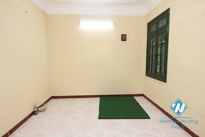Spacious 5 bedrooms hosue for rent in Tay Ho district