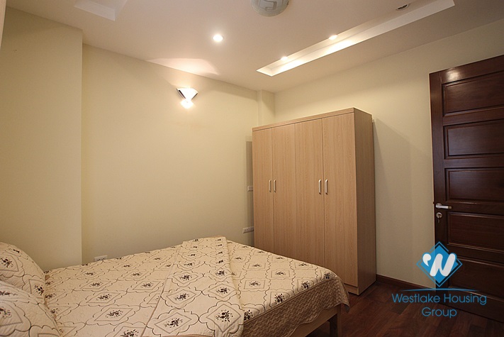 Nice 02 bedroom apartment for lease on Dang Thai Mai street, Tay Ho district, Hanoi