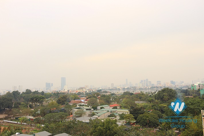 High floor, 02 bedrooms apartment for rent in Dang Thai Mai Tay Ho, Ha Noi