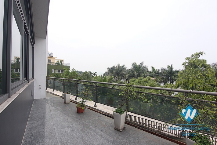 An exquisite villa for rent by Westlake Tay Ho with swimming pool splendid lake view