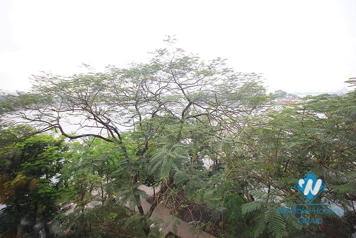 Nice two bedrooms apartment for rent in Truc Bach area, Ba Dinh District.