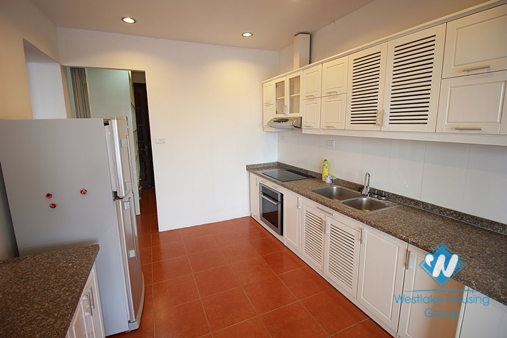 Spacious and airy apartment rental on the lakeside of Truc Bach, Ba Dinh
