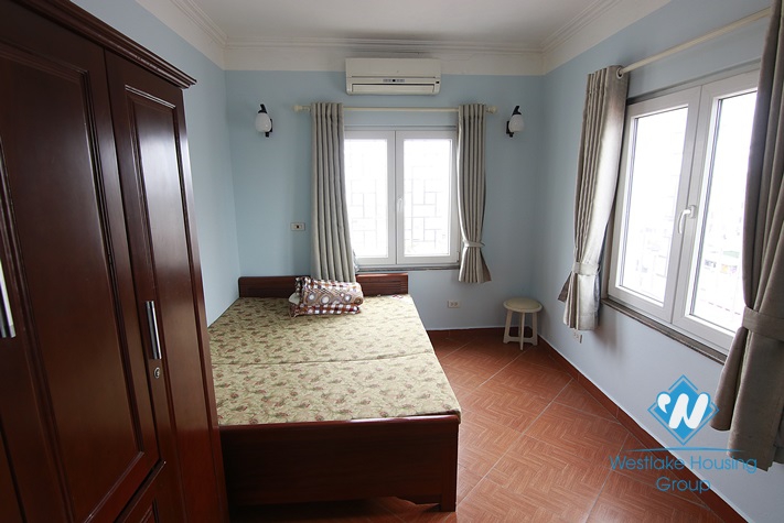 One bedroom for rent on the 10th floor, big terrace in Dong Da District 