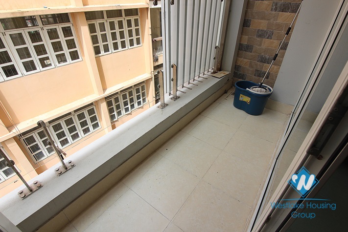 Modern studio apartment for rent in Tay Ho