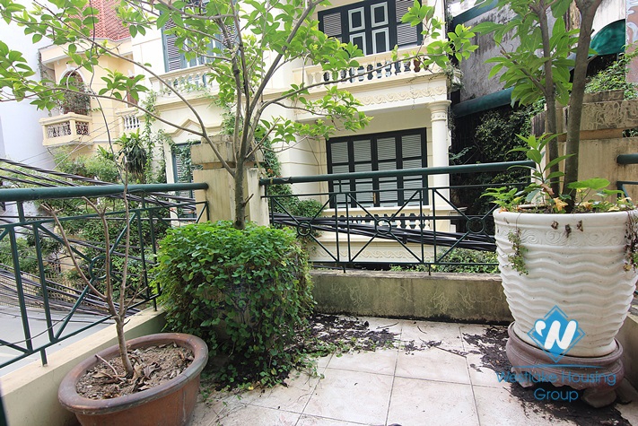 Spacious 5 bedrooms hosue for rent in Tay Ho district