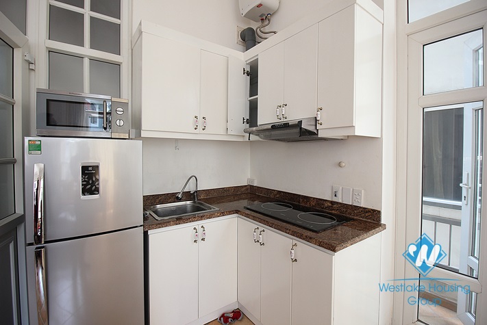 Lovely studio apartment for rent in an alley near Quang An, Xuan Dieu