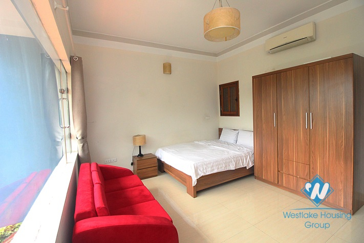 Affordable studio for rent in Au Co str, Tay Ho dist.
