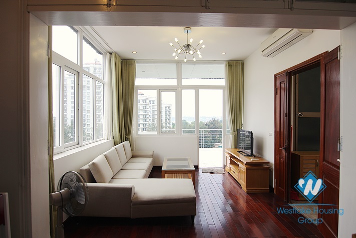 High floor, 02 bedrooms apartment for rent in Dang Thai Mai Tay Ho, Ha Noi