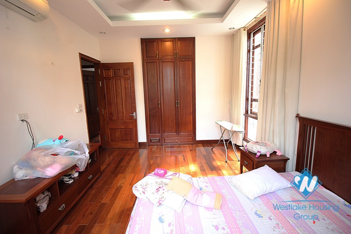 6 bedroom house for rent in Tay Ho, Ha Noi
