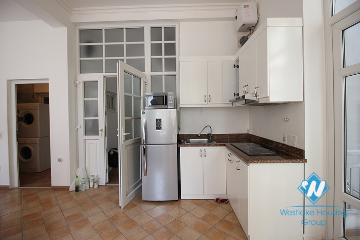 Lovely studio apartment for rent in an alley near Quang An, Xuan Dieu