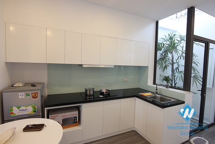 High floor studio for rent in Tay Ho area