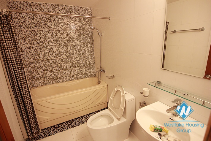 Good condition apartment for rent in Tay Ho, Hanoi
