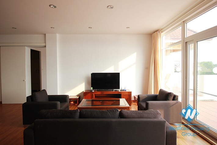 Spacious and airy apartment rental on the lakeside of Truc Bach, Ba Dinh