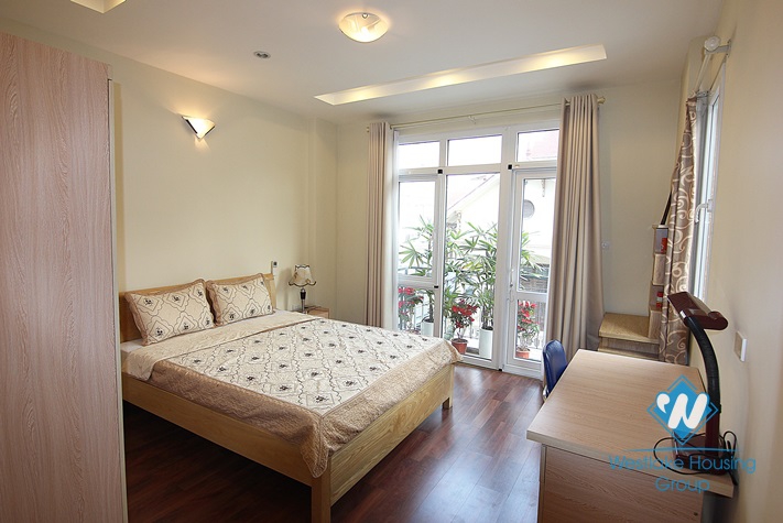 Two bedroom apartment for rent in Dang Thai Mai, Tay Ho,Ha Noi