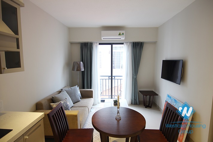 Nice and brand new one bedroom apartment for rent in Westlake center