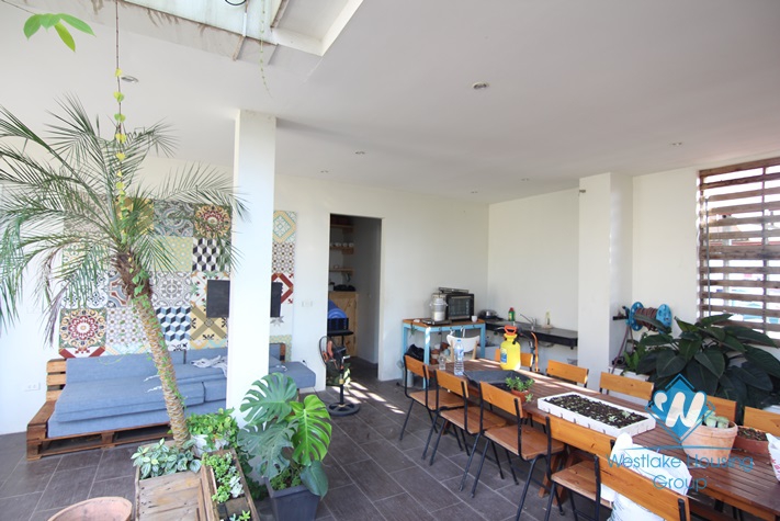 Lovely apartment  for rent in Tay Ho, Southwestern side of Westlake