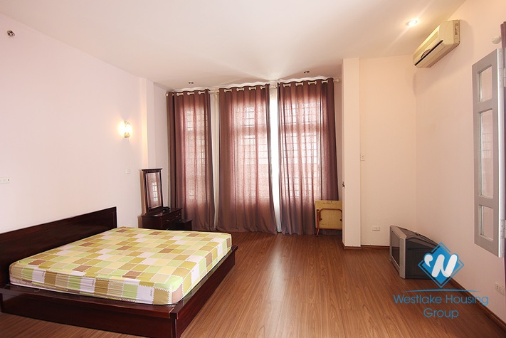 Cosy and affordable house for rent in Tay Ho area, Ha Noi. 