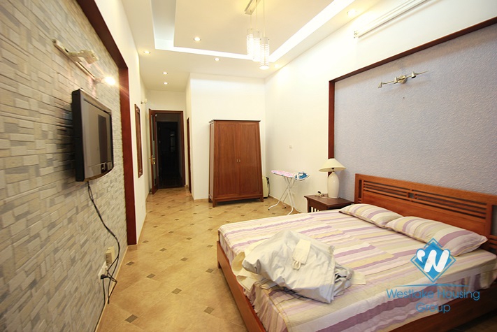 Morden and beautiful serviced apartment for rent in Truc Bach area, Ba Dinh, Ha Noi