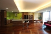 Large 02 bedrooms apartment for rent Xuan Dieu st, Tay Ho district.