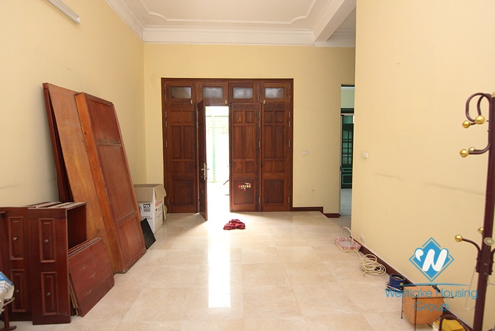 Spacious 5 bedrooms hosue for rent in Tay Ho district