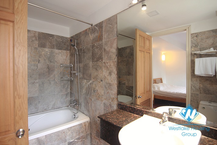 Modern lake view apartment for rent on Quang Khanh, Tay Ho, Hanoi
