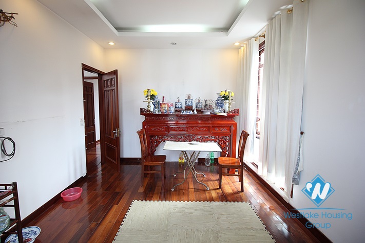 6 bedroom house for rent in Tay Ho, Ha Noi