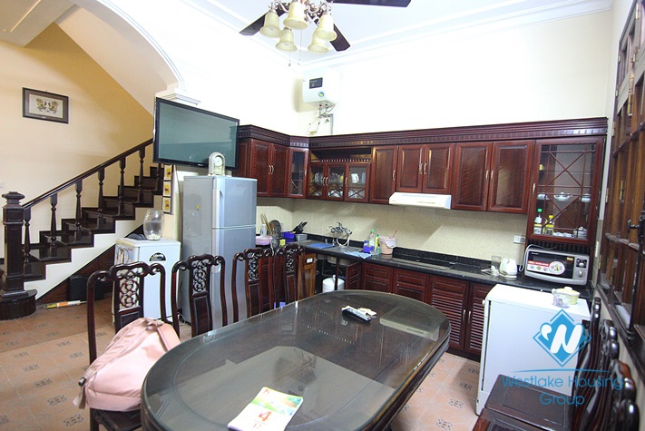 Nice 5 bedrooms house for rent in Tay Ho district