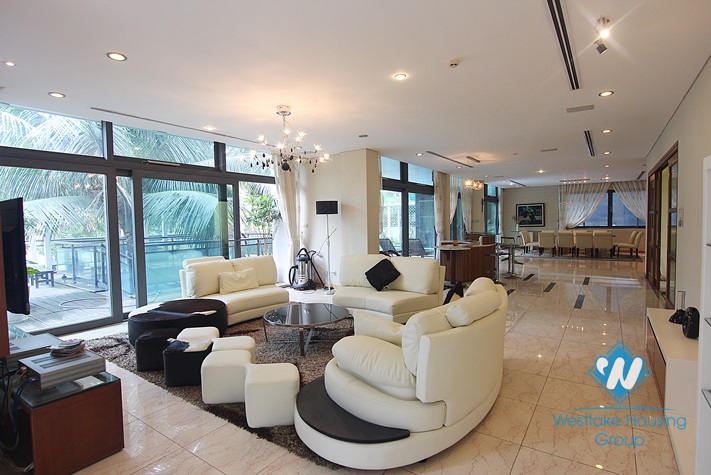 An exquisite villa for rent by Westlake Tay Ho with swimming pool splendid lake view