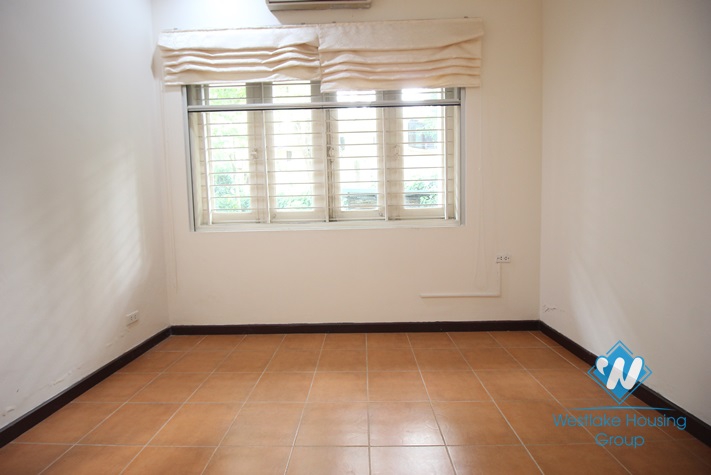 A charming Villa with 5 bedrooms for lease in Dang Thai Mai street, Westlake area