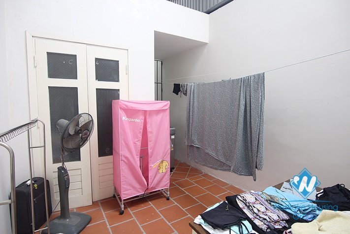 Nice and affordable house for rent in Nghi Tam village, Tay Ho, Hanoi 