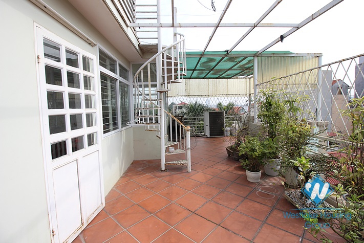 6 bedroom house for rent in Tay Ho, Ha Noi