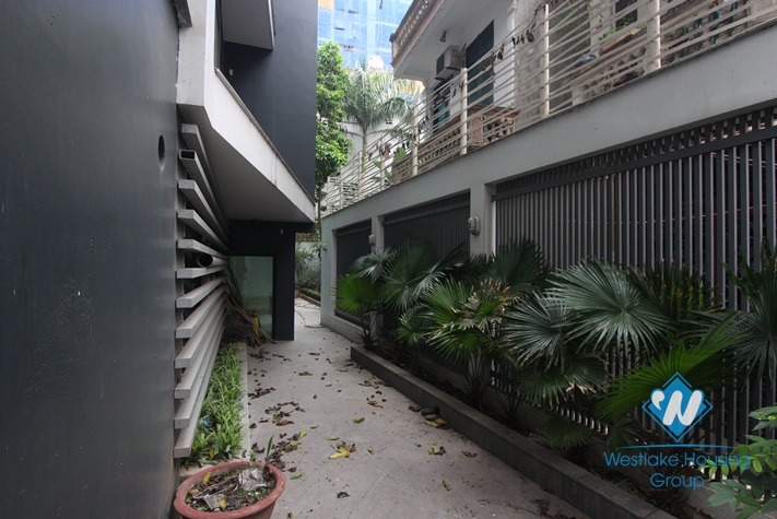 An exquisite villa for rent by Westlake Tay Ho with swimming pool splendid lake view