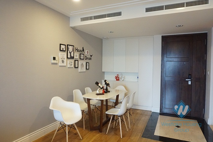 Elegant high rise apartment for rent in Hai Ba Trung district, Hanoi