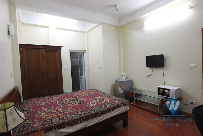 Nice 01 room for share in a nice house for rent in Ba Dinh District, Hanoi