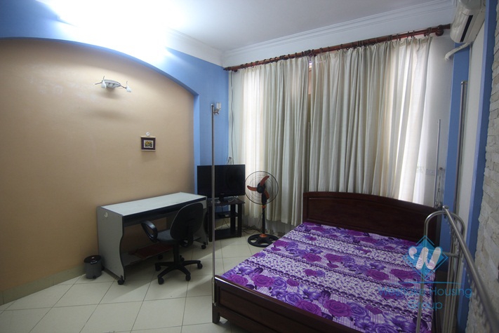 Budget apartment in Dich Vong Hau, Cau Giay District 