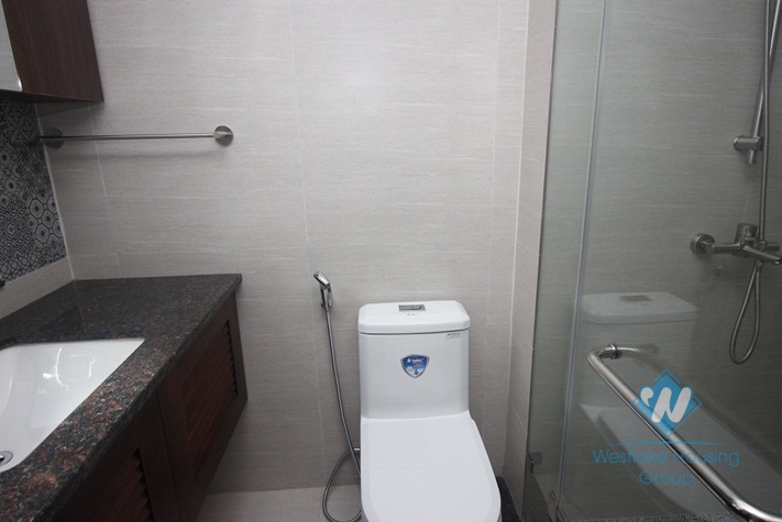 Nice and new apartment with 02 bedroom for rent in Hai Ba Trung district 