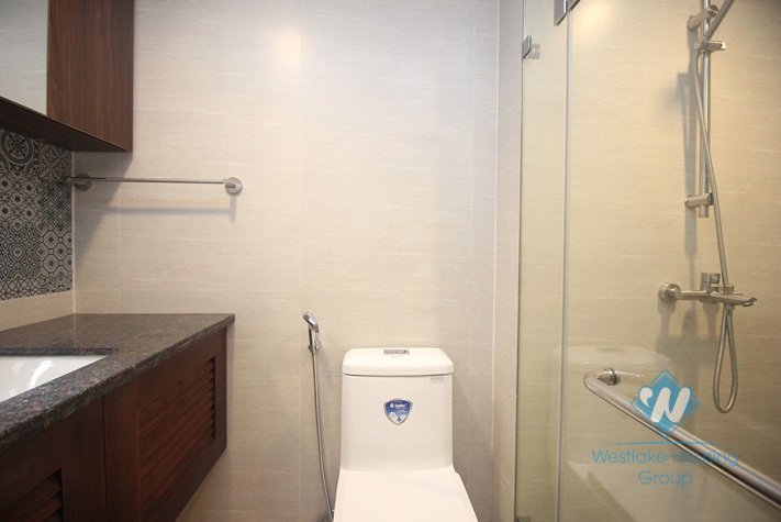 Nice and new apartment with 02 bedroom for rent in Hai Ba Trung district 