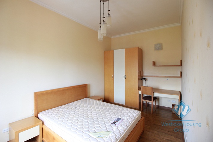 02 bedrooms apartment for lease in Hoan Kiem area, Hanoi.