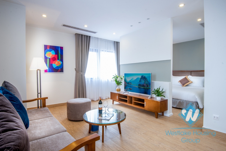 Luxurious apartment for rent in Dong Da, Hanoi, utilities all included