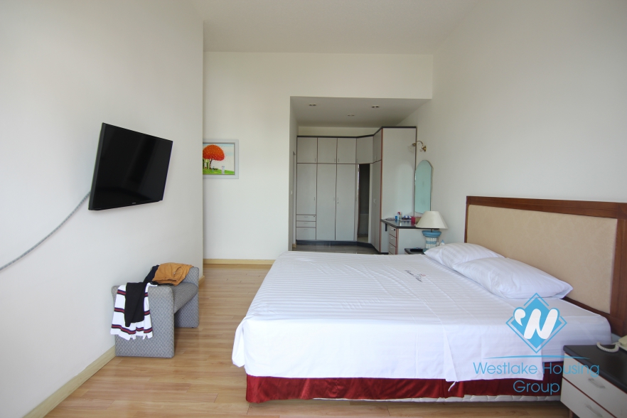 Serviced apartment for rent in Oriental Palace, Tay Ho, Hanoi