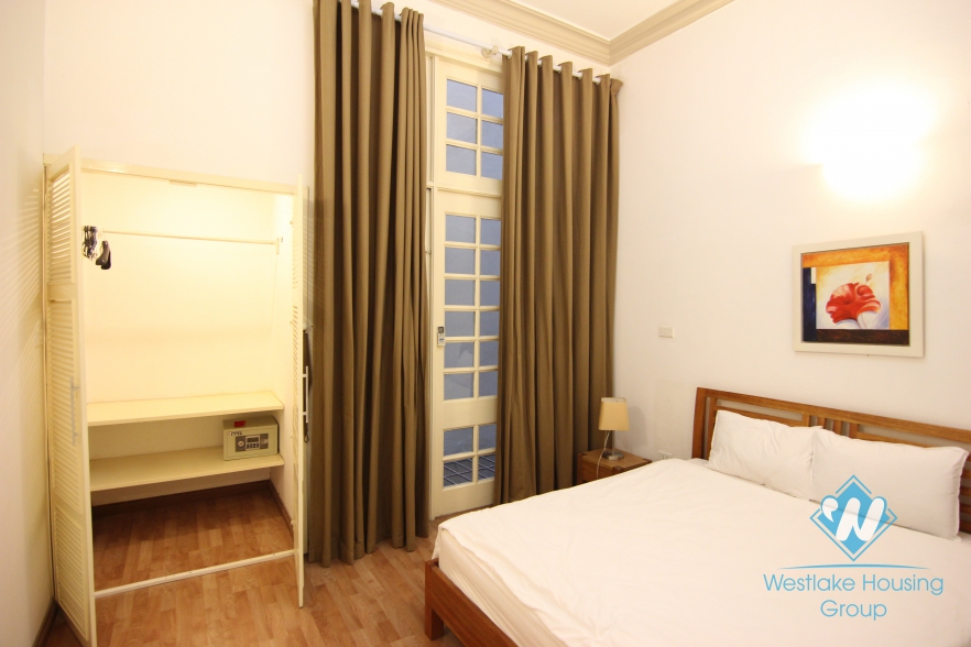 Cheap and good quality apartment for rent in Ba Dinh area, near Lotte building 