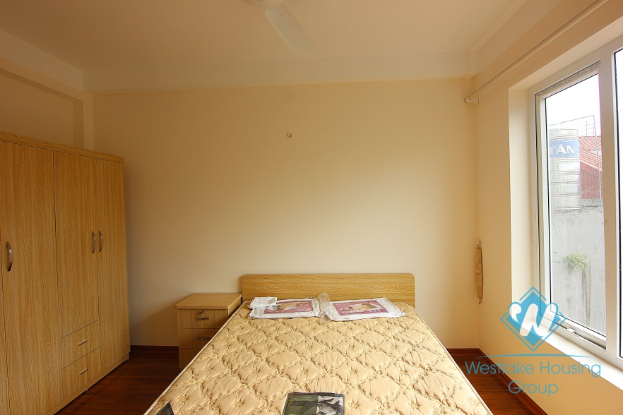 Single apartment with lots of space and light available for rent in Tay Ho