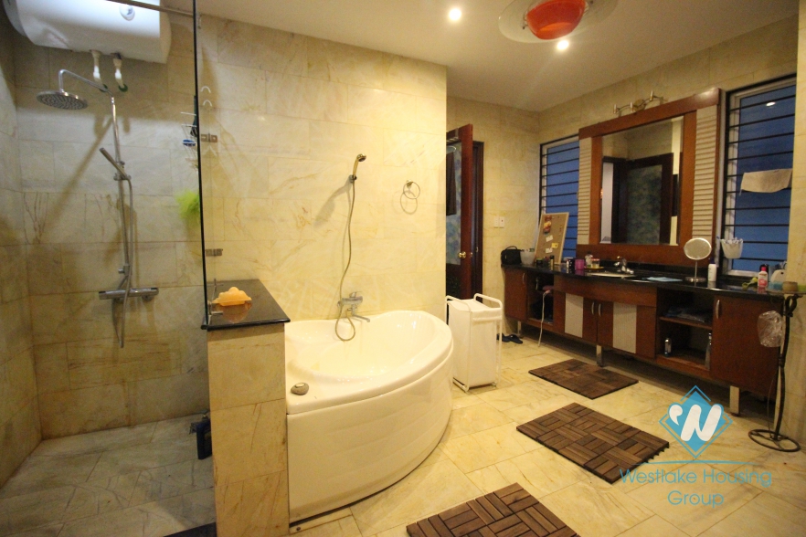 Modern furnished villa for rent in Tay Ho