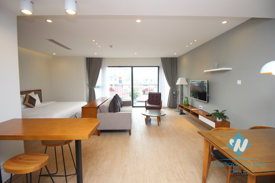 Luxury and elegant studio one bedroom serviced apartment for rent in Dong Da District