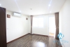 Big three bedrooms apartment for rent in Xuan dieu st, Tay Ho area 