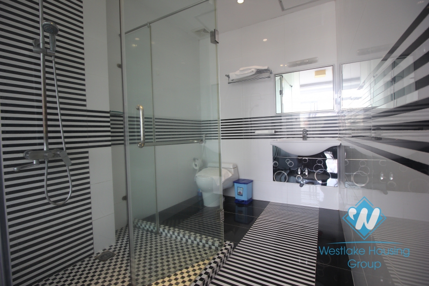 Nice 4 bedroom apartment with open view for rent on Xuan Dieu street, Tay Ho, Hanoi