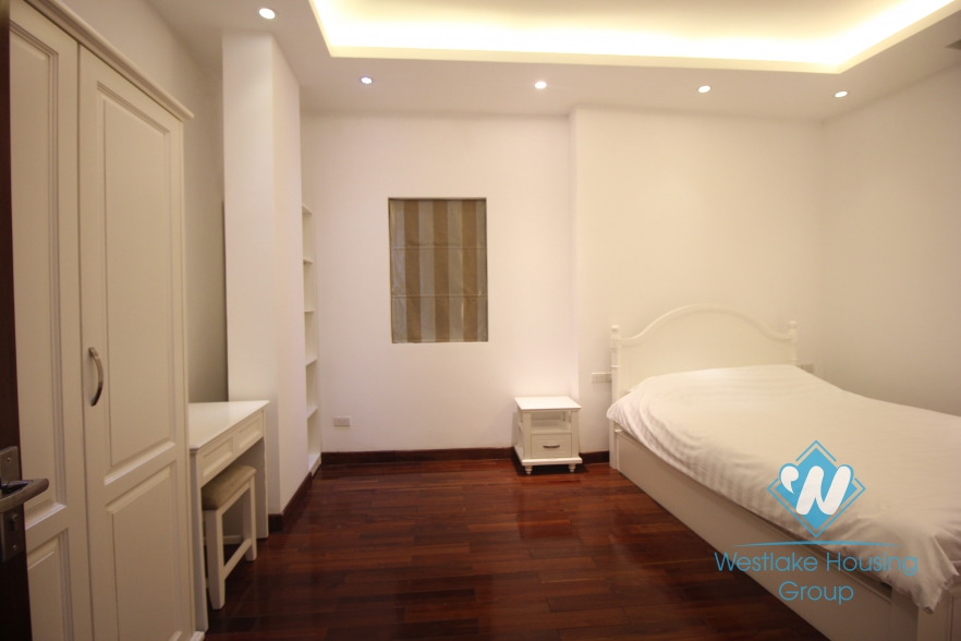 Nice 4 bedroom apartment with open view for rent on Xuan Dieu street, Tay Ho, Hanoi