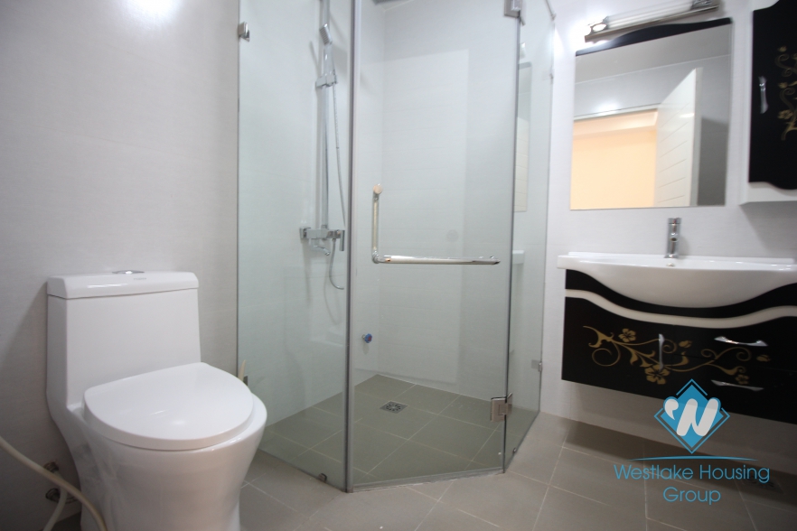 An nice apartment with lake view for rent in Tay Ho, Ha Noi